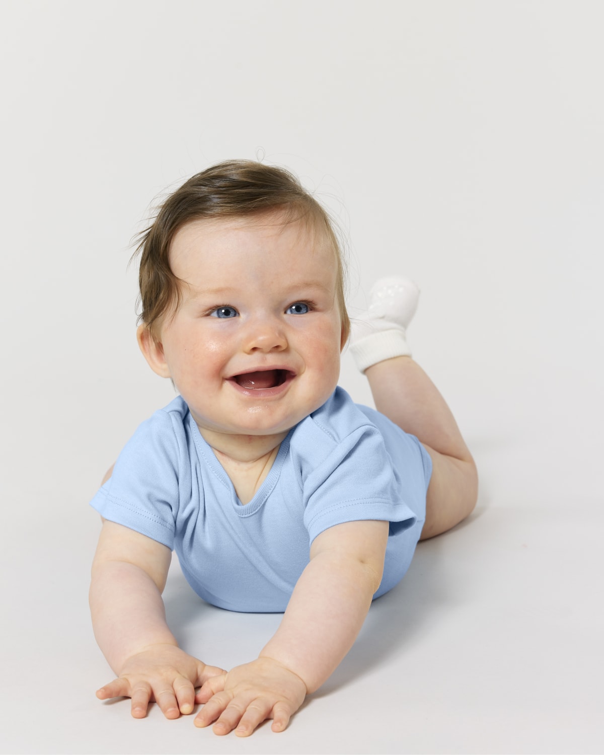 Der kurzärmelige Baby-Body